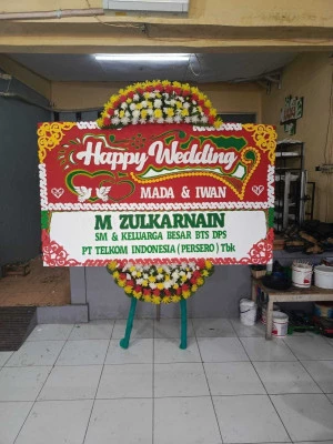 Papan Bunga di Tlogorejo Guntur